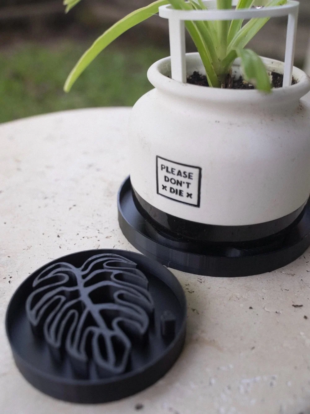 Monstera Leaf Plant Saucer Tray 9” | Large Plant Drip Tray
